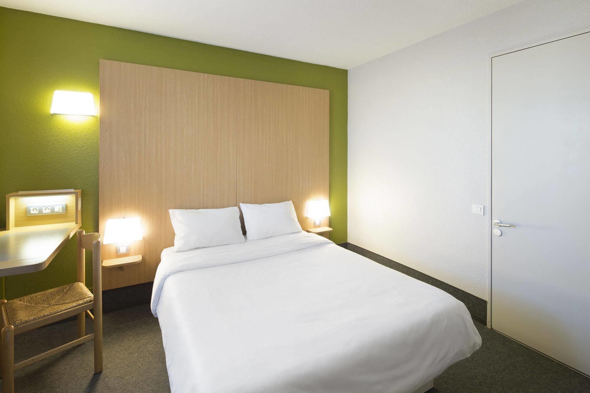 B&B Hotel Saint-Michel Sur Orge Экстерьер фото
